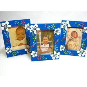 Set of 3 older Colorful small Photo frame Picture Holders 3.5x2 inch photos